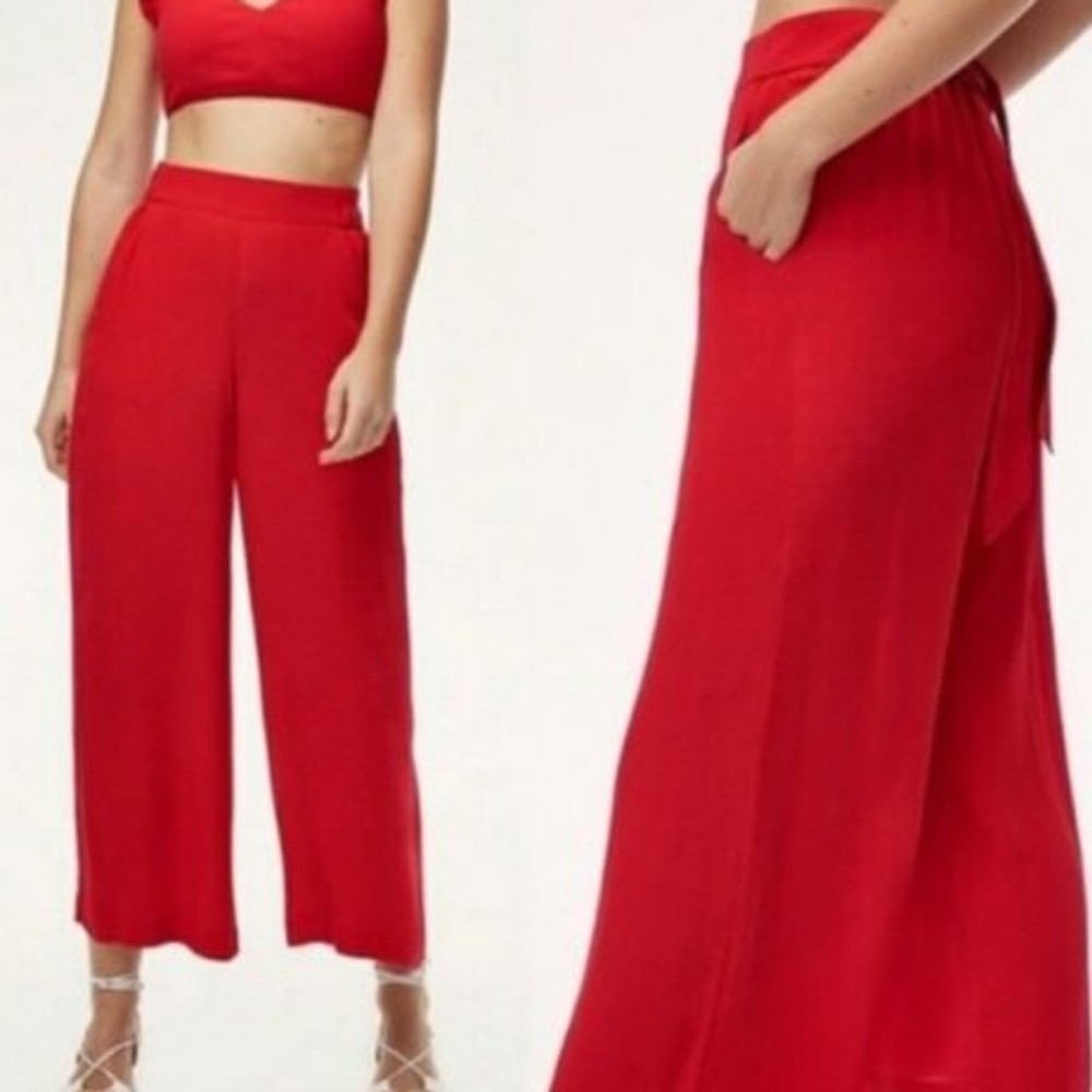 Aritzia wilfred fain pants red size medium